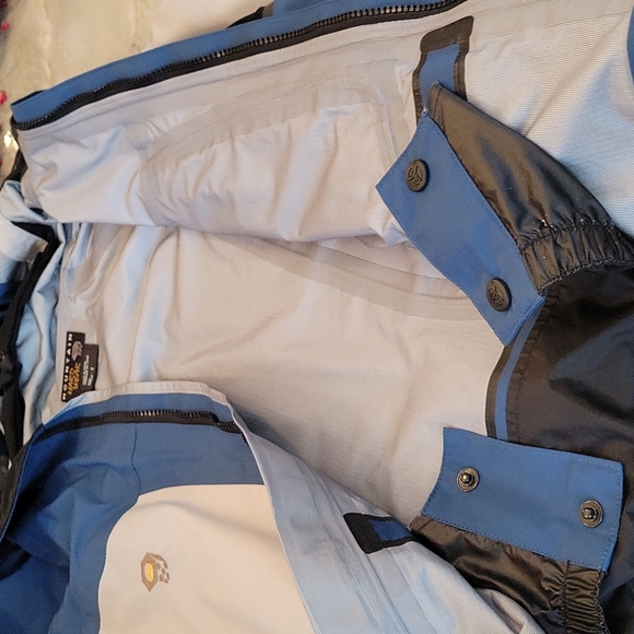 Mountain hardware jacket - Picture 4 of 7